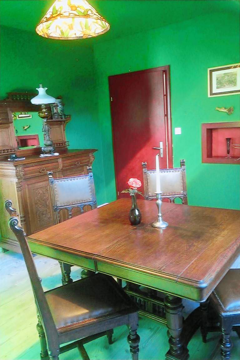 Rental apartment with BBQ & yard | Mountain view — photo 2