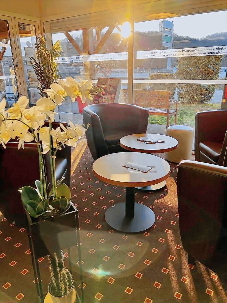 Brit Hotel Confort Foix — photo 3