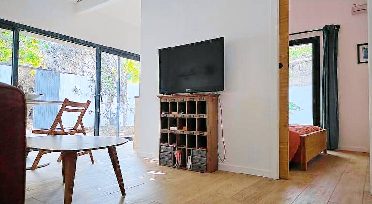Fully equipped house with private pool, barbecue & garden | Pets allowed — photo 2