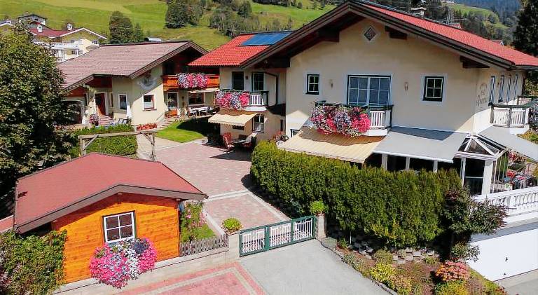 Holiday apartment with 2 rooms for 4 persons in Wagrain