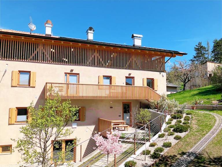 Ferienwohnung mit Hund in Sarnonico, Ronzone f&uuml;r max. 4 Personen