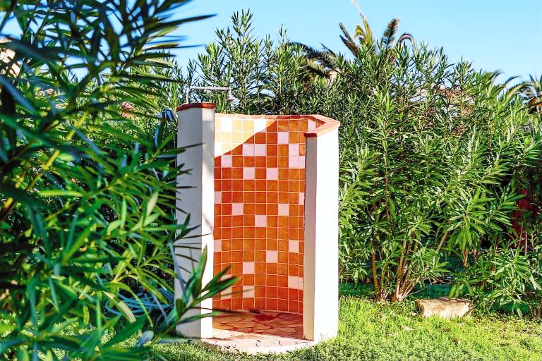 Charming villa with terrace, BBQ & garden | Garden view | Close to the beach | Suitable for remote work | Pets are welcome — photo 3