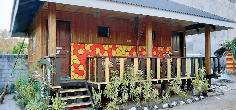 Villa Estrella Beach Resort 4 (rm 1 or 2) in Bolinao