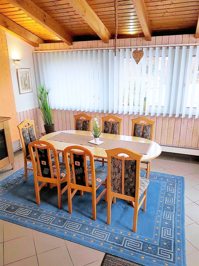 Haus Bienchen für bis zu 8 Personen mit Garten und Terrasse — photo 2