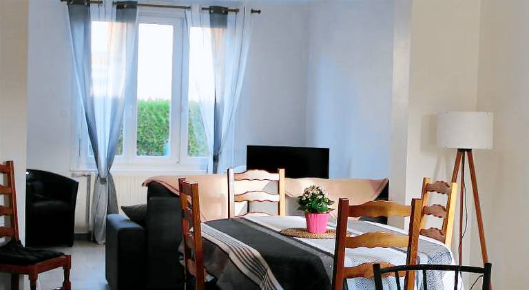 Villa with 2 rooms for 7 persons — photo 3