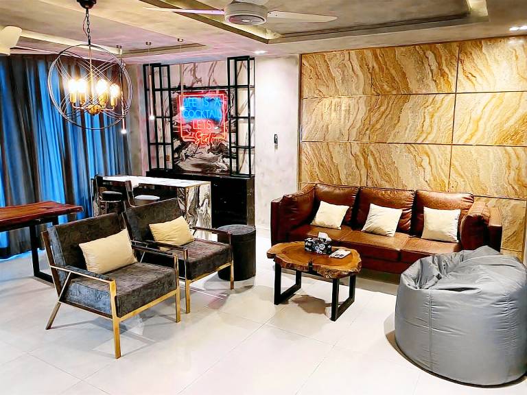 Holiday apartment | Perfect for remote work | Pets are welcome in Lahore