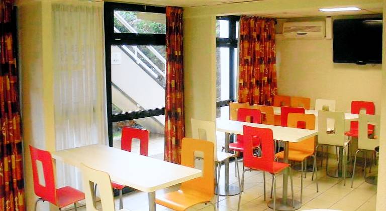 Premiere Classe Dreux — photo 4