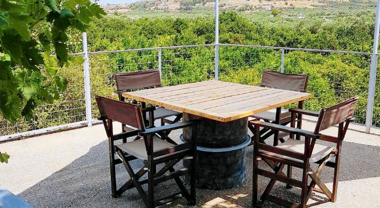 Vacation home with BBQ, garden & terrace | Good for workation — photo 3