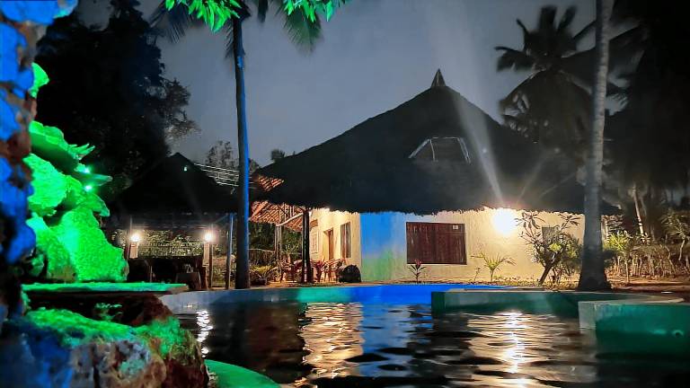 House  Tiwi