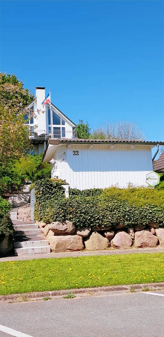 Vacation home with patio, sauna & barbecue | Garden view — photo 3