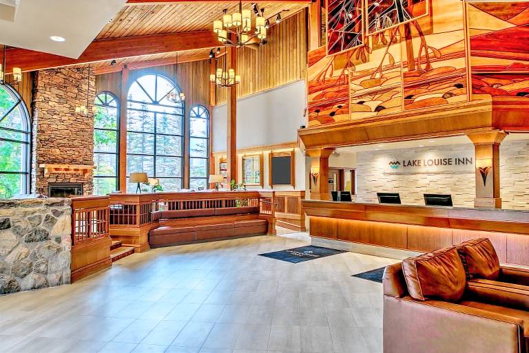 Lake Louise Inn — photo 4