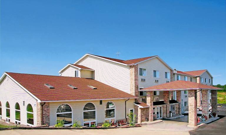 Red Roof Inn Osage Beach - Lake of the Ozarks — photo 5