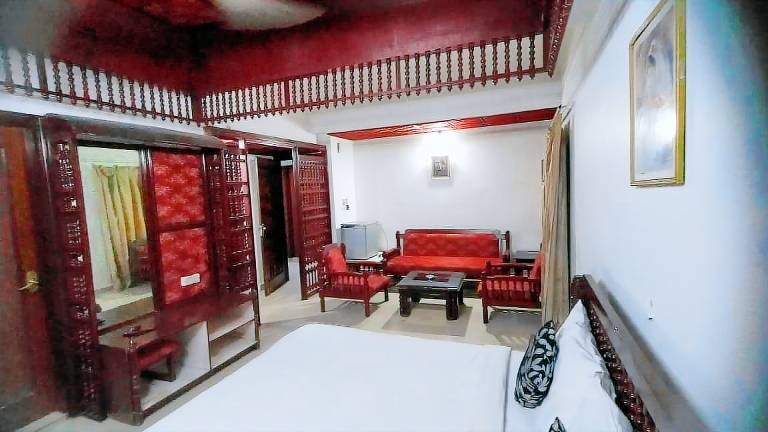 HOTEL DARSHAN TOWERS — photo 2