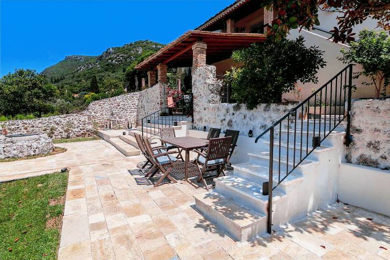 Lovely house with garden, pool & barbecue | Suitable for remote work | Dogs allowed — photo 5