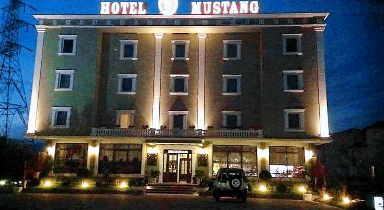 Hotel Mustang — photo 4