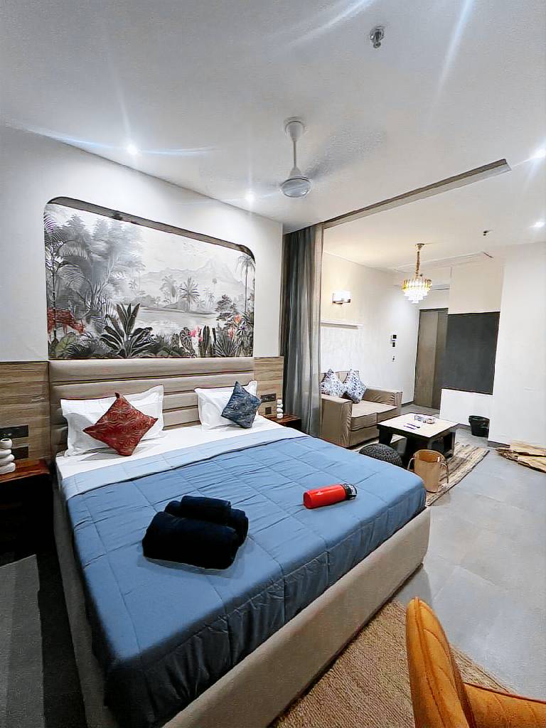House | Good for workation in Noida