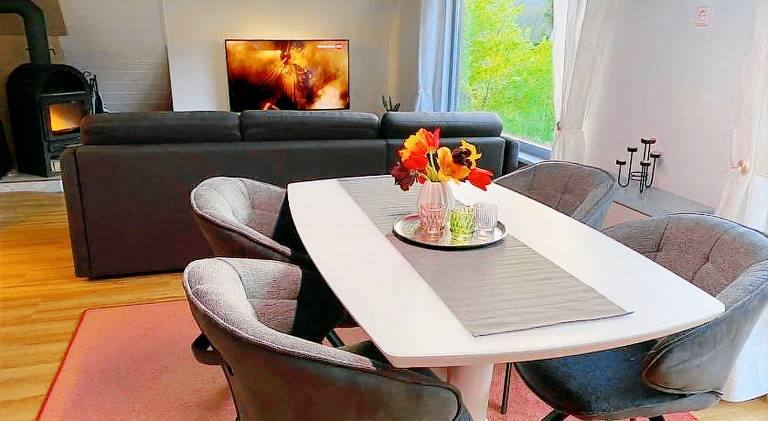 House with 2 rooms for 6 persons — photo 2