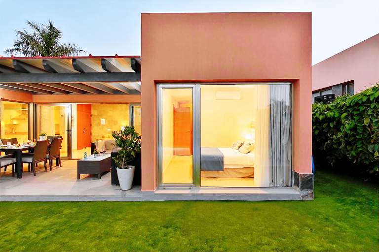 Fully equipped pleasant villa with private pool, terrace & BBQ | Pets allowed — photo 4