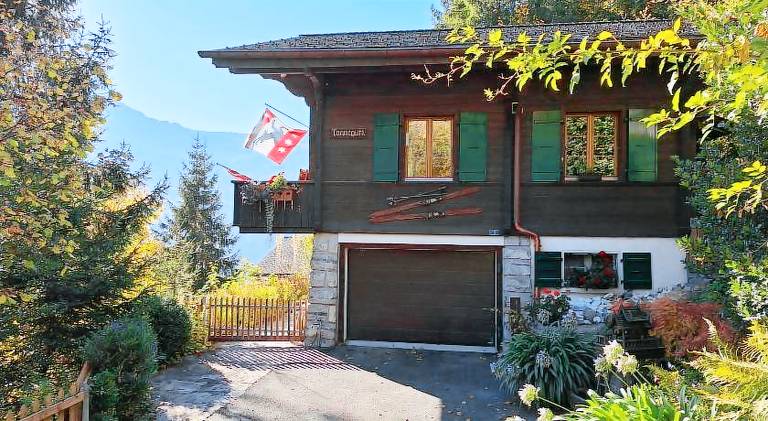 House with 2 rooms for 5 persons in Interlaken