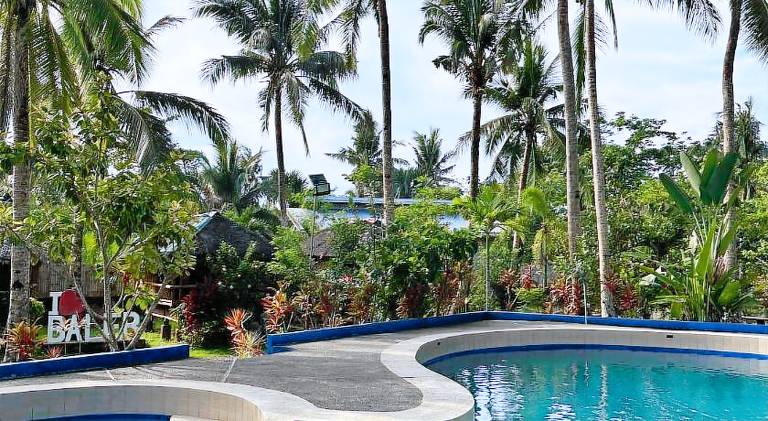 Vacation home with patio, garden & pool | Close to the beach | Pet-friendly — photo 3