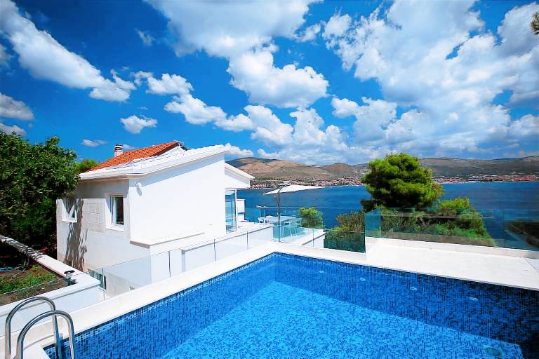 Three bedroom house near beach Okrug Donji, Čiovo (K-17587) in Trogir