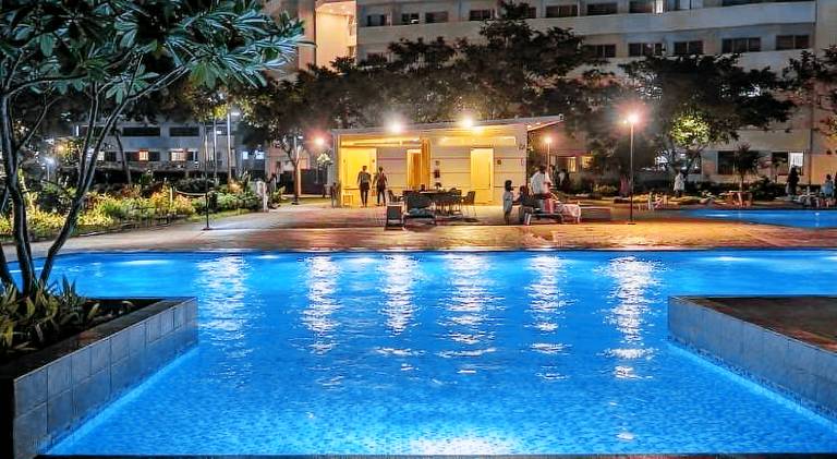 Miya's Crib J Cozy Staycation Commonwealth the Residences Quezon City Resort Style Condominium — photo 3