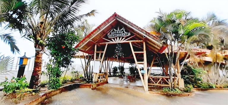 Bernabeth Hotel Resort — photo 3