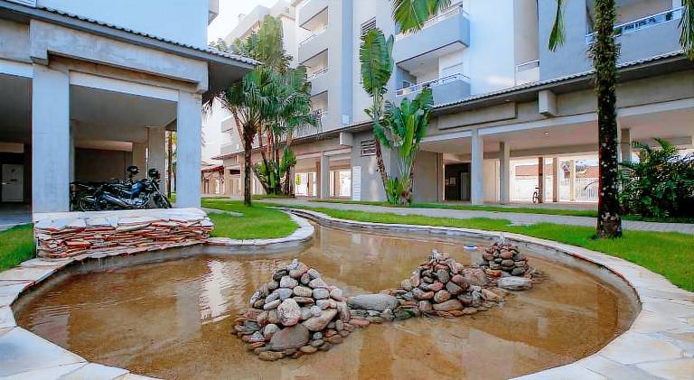 Apartamento Ubatuba, AR, Varanda Gourmet, Piscinas e 300mt Praia — photo 3