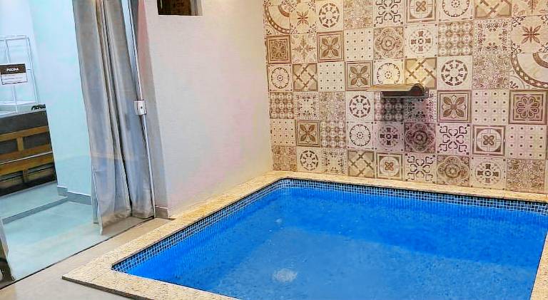 Apartment with pool in Bauru