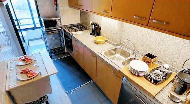 Rental apartment with yard — photo 4