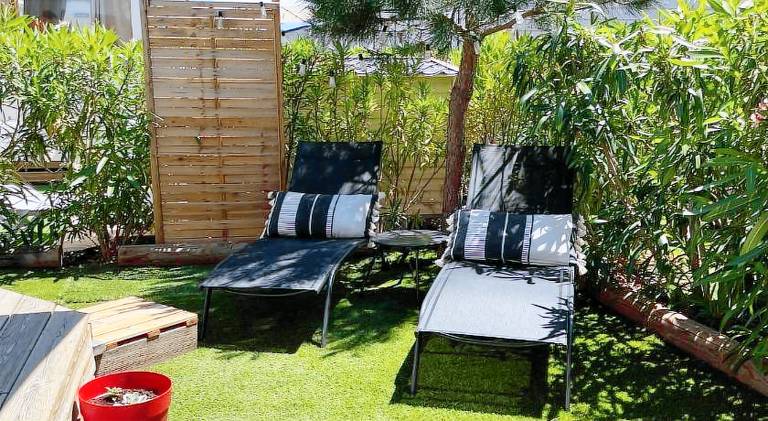 Chalet with 2 rooms for 8 persons in Canet-en-Roussillon