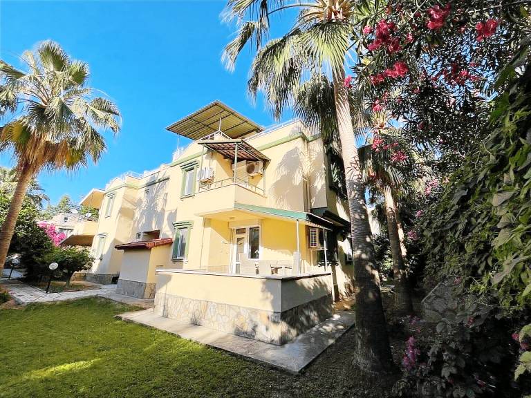 VILLA KONAK CLUB GARDEN near the beach — photo 5