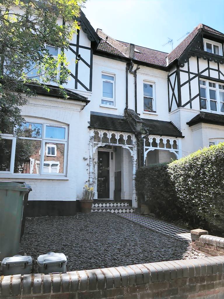 Apartment  Neasden