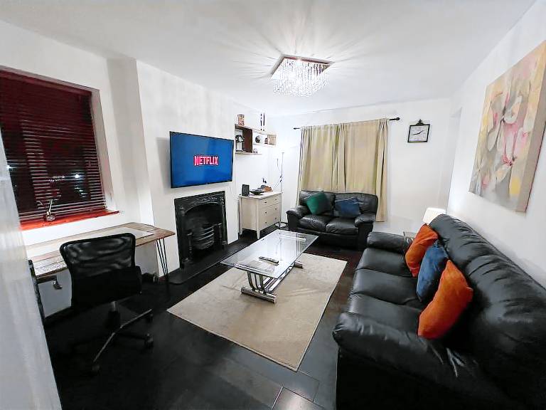 Apartment  Chigwell