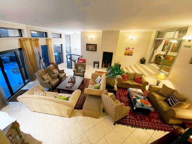 Rental apartment with pool, garden & patio | Perfect for remote work | Pets are welcome — photo 2
