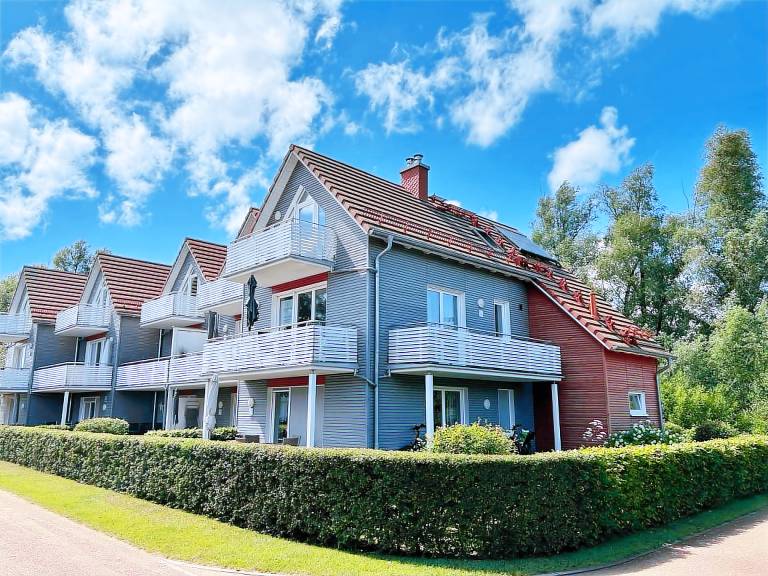 Modernes Panorama-Apartment in ruhiger Lage, 2 Terrassen,Waschmaschine in Plau am See