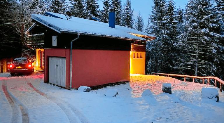 Chalet | Ski nearby | Pets are welcome — photo 3