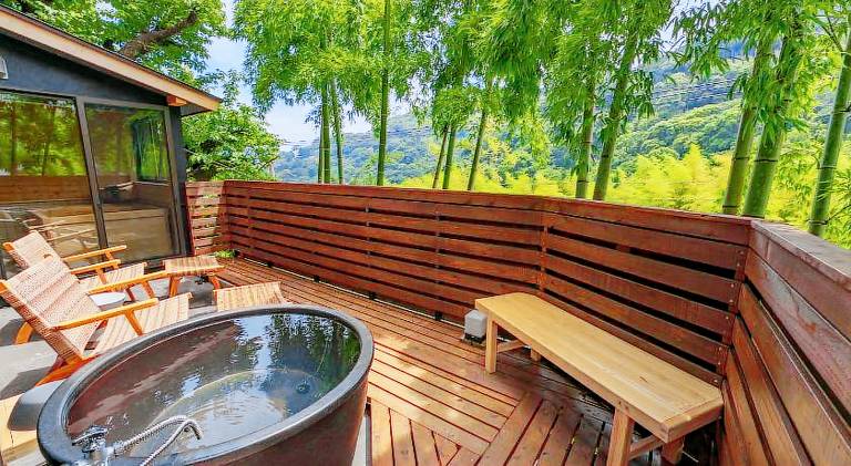 House with garden, terrace & barbeque in Atami