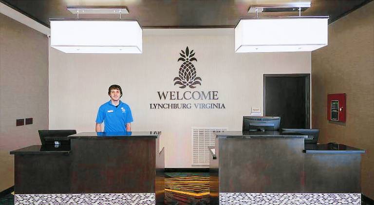 La Quinta Inn & Suites by Wyndham Lynchburg at Liberty Univ. — photo 5