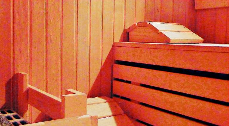 Serviced apartment with patio, sauna & yard — photo 4