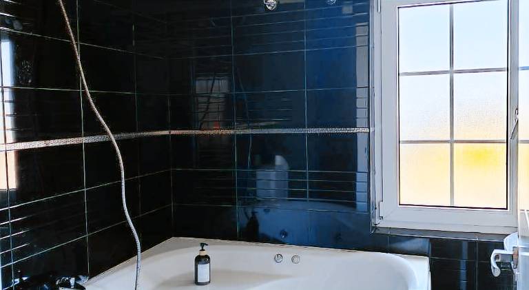 Charming vacation home with pool & hot tub | Pet-friendly — photo 3