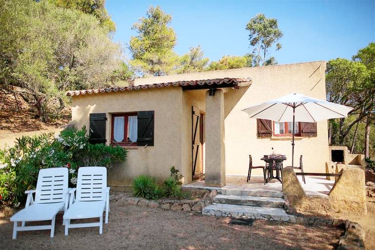 Vacation home with patio in Bonifacio