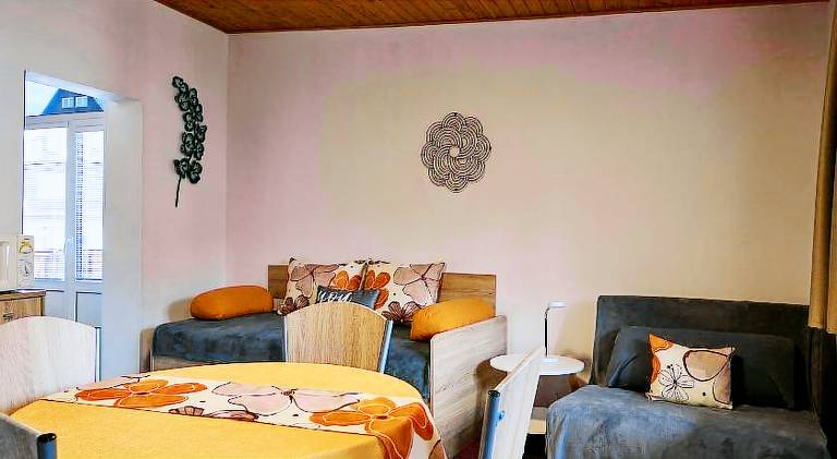 Beautiful holiday apartment with yard & pool | Dogs allowed — photo 5