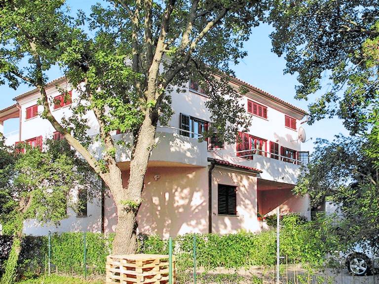 Apartament Vinkuran