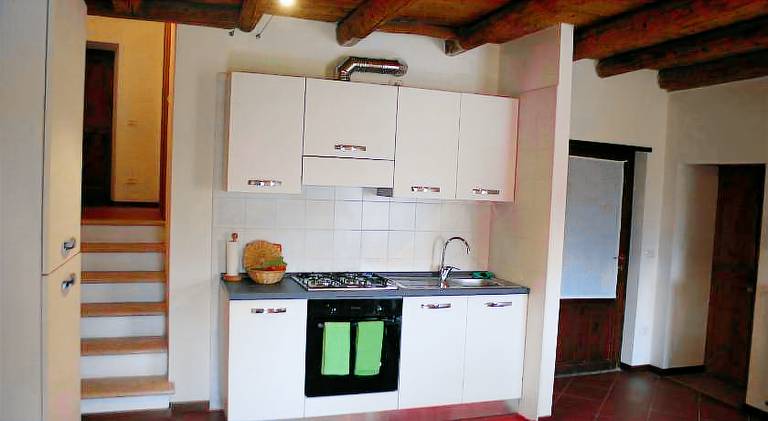 Lovely farm with terrace & yard | Suitable for remote work | Pets allowed — photo 5