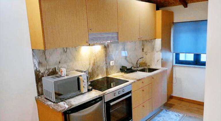 Chalet with terrace — photo 3