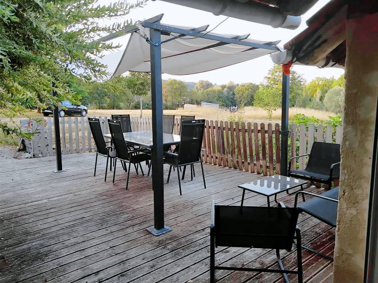 Gite with garden, barbeque & patio — photo 5