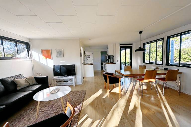 Fully equipped house with yard & terrace | Sea view | Pets are welcome — photo 4