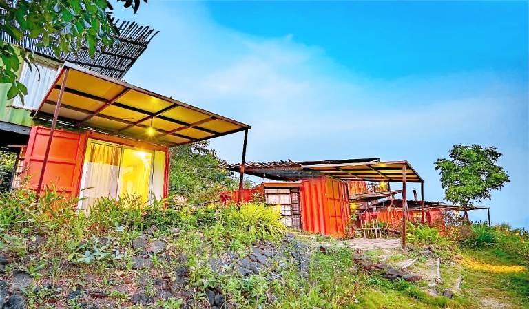 House  Kasarsai Dam