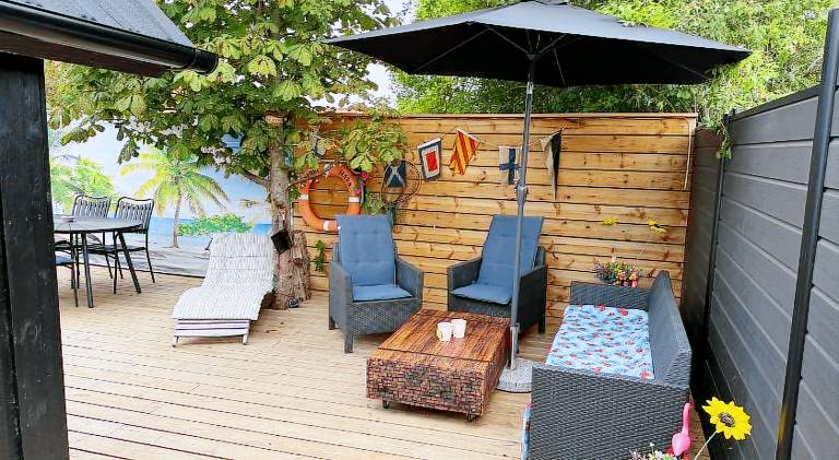 Happy Mermaid Garden Cabin — photo 5